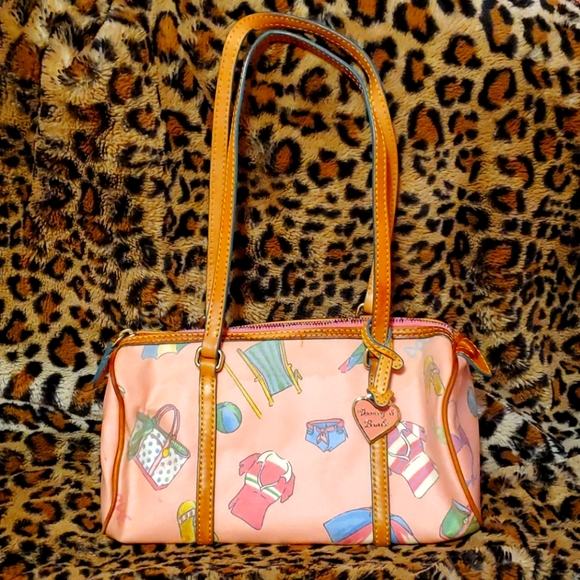 Dooney & Bourke Handbags - Dooney & Bourke Purse - Summer Fashion